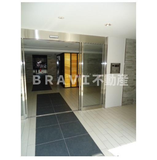 アドバンス上町台プレジール　BRAVI不動産のエントランス|【アドバンス上町台プレジール】建物の内部です
