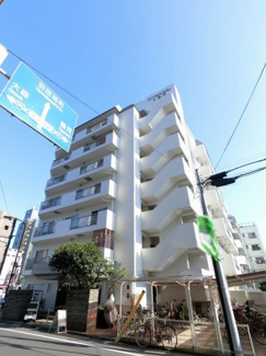 【外観】 | 総戸数２８戸、１９８０年１１月築、管理人は巡回勤務につき管理体制良好です♪