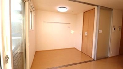 【洋室】 | ヴィラアペーゴⅡ | ３帖