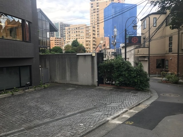 ダイナックスビル