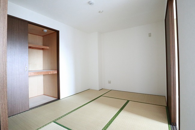 パークサイドほそやの居間・リビング