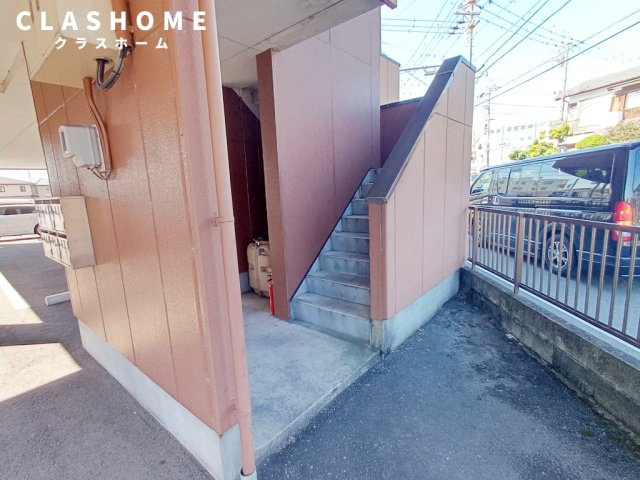 フォレスト芳川　　刈谷市近郊の賃貸はクラスホーム刈谷店のエントランス