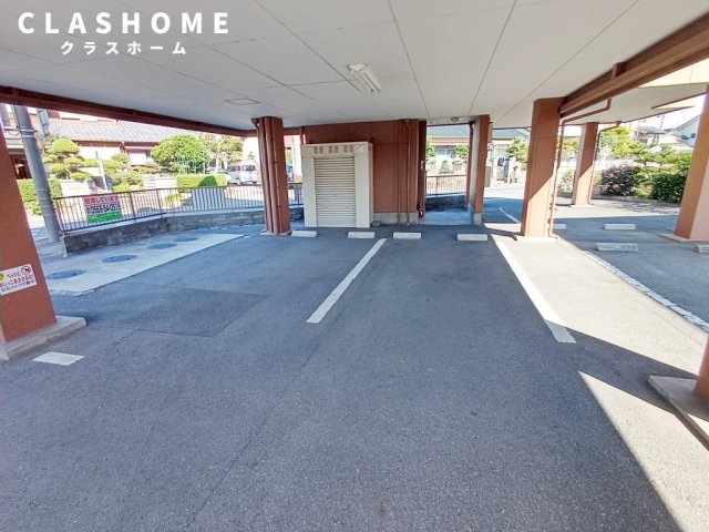 フォレスト芳川　　刈谷市近郊の賃貸はクラスホーム刈谷店の駐車場