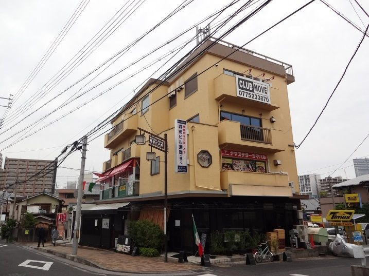 大津市馬場２丁目の店舗一部
