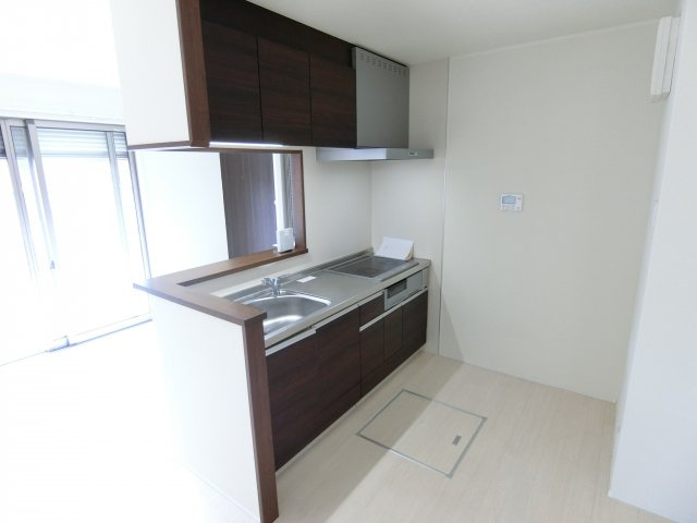 河内長野市加賀田平屋のキッチン