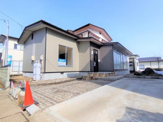 【外観】 | 売主として累計6万戸以上の住宅をリフォームして販売してきた経験に基づき、一戸一戸、土地や建物に合わせてリフォームを行っています。ぜひとも現地でご確認ください。