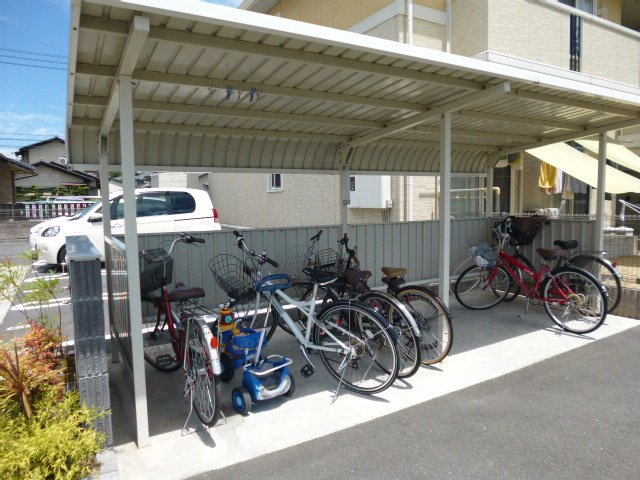 ボナールⅢのその他共用部分|自転車置き場