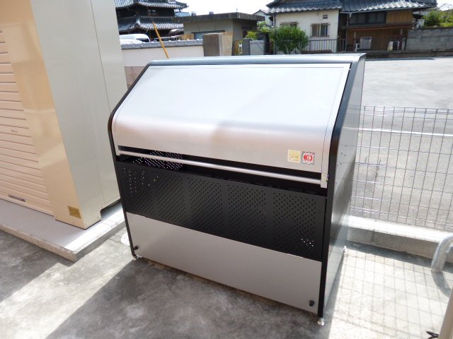 フレンズＳ・Ｔ青江のその他共用部分|敷地内ゴミステーション