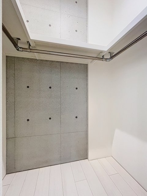 LAPiS本郷の収納|※写真は同タイプの別室になります