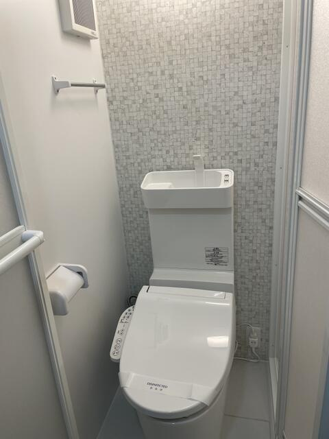 温水洗浄便座付です。