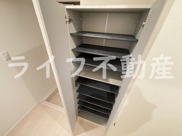 シュクル今里の収納|ちょっとした収納スペースも充実しています