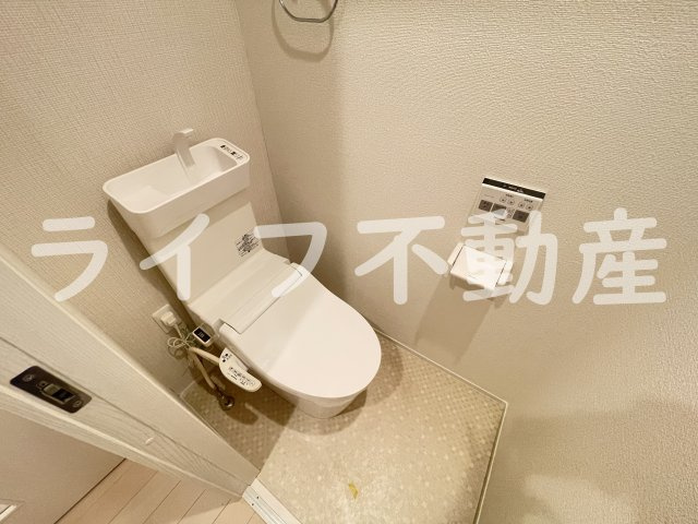 シュクル今里のトイレ|コンパクトで使いやすいトイレです