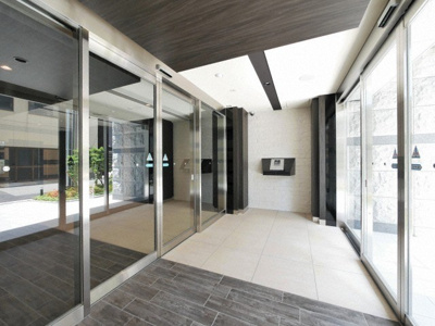 【エントランス】 | フォーリアライズ難波南レーヴ