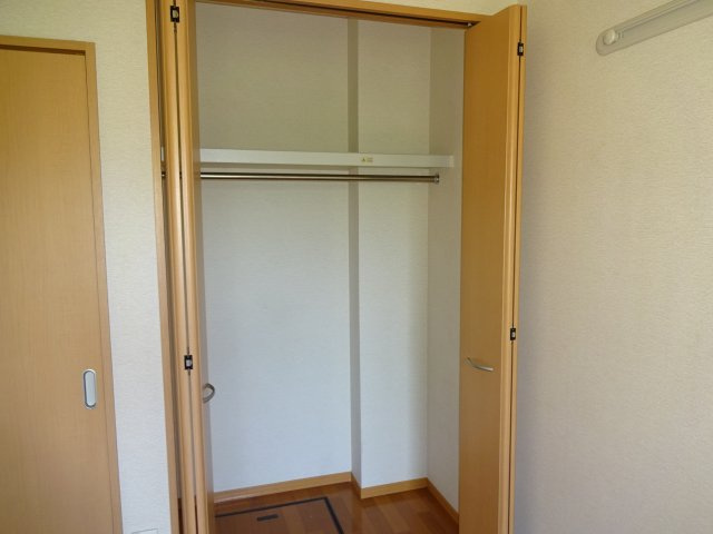 グレイスコートの収納|写真は207号室、同タイプになります