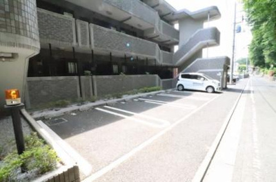 【駐車場】 | グランシャリオ