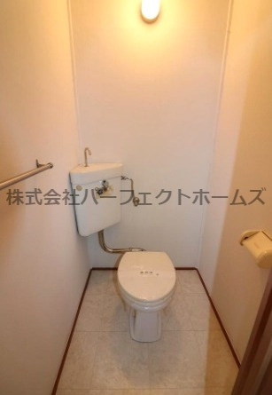 前川ハイツのトイレ|トイレもきれいです