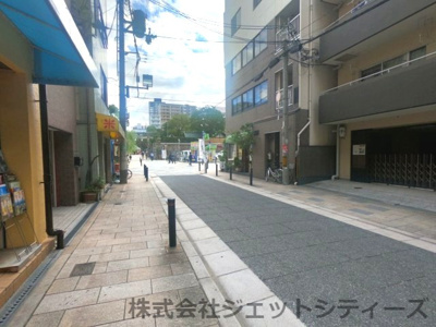 【周辺】 | ビギンビル