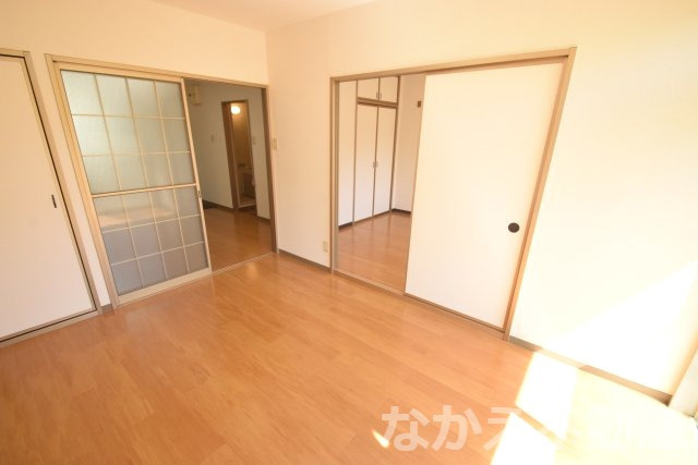 【寝室】 | 落ち着いて過ごせるお部屋なので、寝室にいかがでしょうか