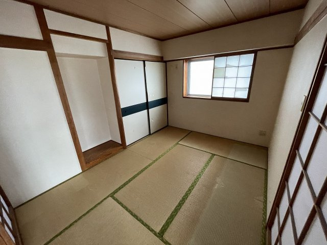 ＬＥＯ拾八番館の和室