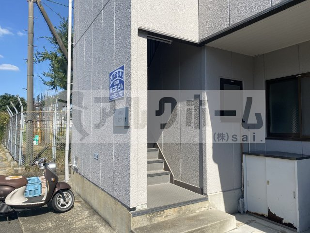 道明寺三栄プラザのエントランス