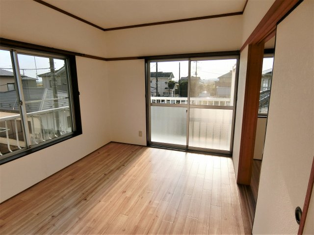 富士ハイツの洋室