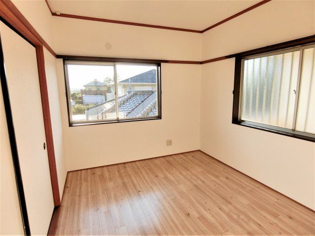 富士ハイツの洋室