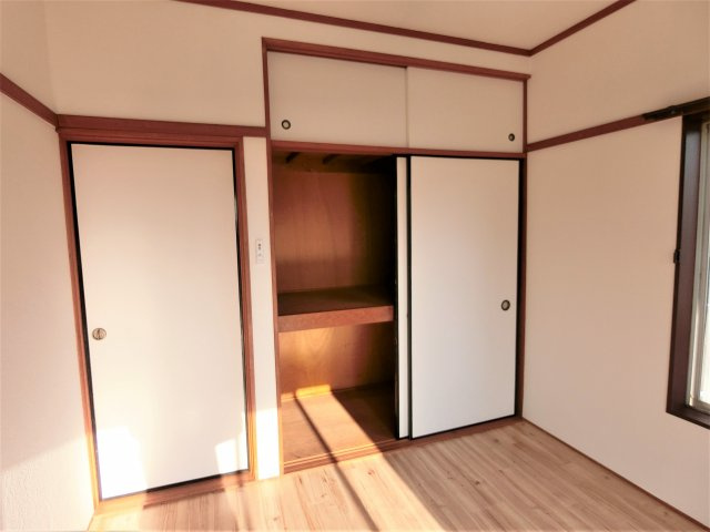 富士ハイツの収納