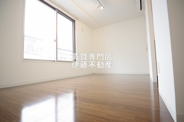 LUORE平安の内装