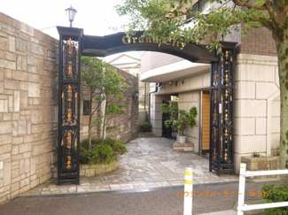 【エントランス】