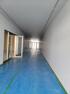 【内装】 | nonoHana南彦根 | 共用通路とつながる扉