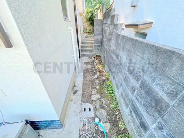 【庭】 | 長尾台1丁目貸家