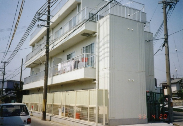 ファーストハウスの外観|ファーストハウス