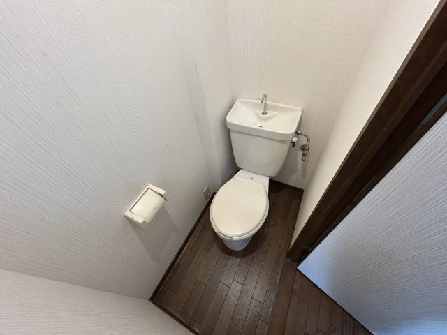 ファーストハウスのトイレ