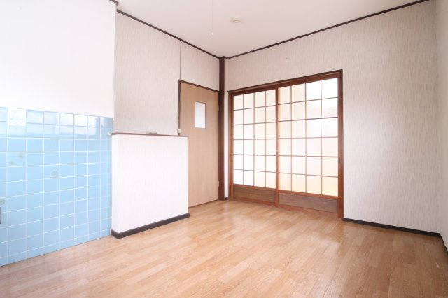 大塚マンションの居間・リビング