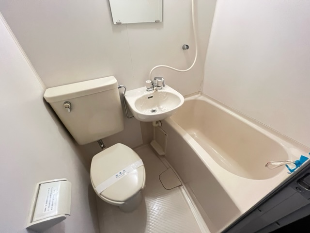 本多ビルディの浴室|モデルルーム写真になります。