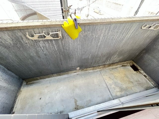 本多ビルディのバルコニー|モデルルーム写真になります。