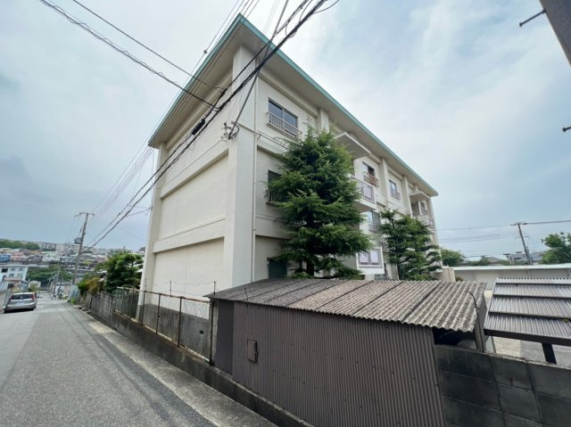 福田マンションの外観