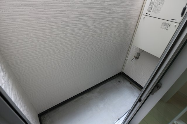 Y`s village馬場通のバルコニー