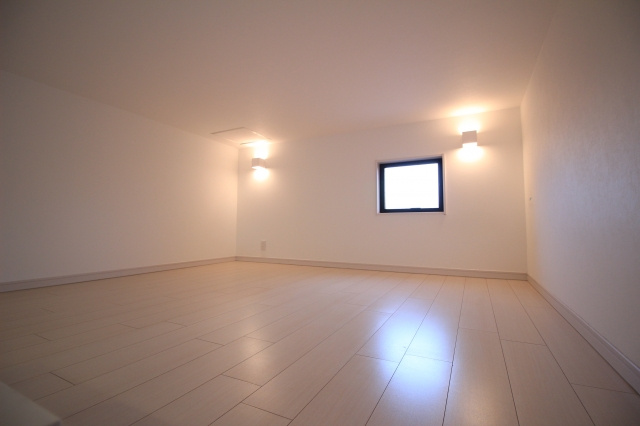 神戸市垂水区山手４丁目のアパートの寝室