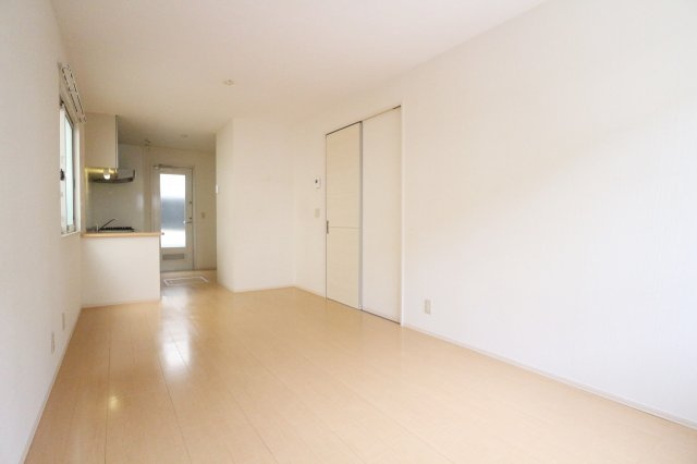 霞が丘４丁目戸建の居間・リビング