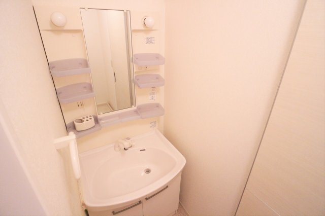 霞が丘４丁目戸建の洗面所