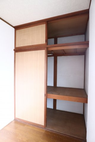名谷町タウンハウスの収納