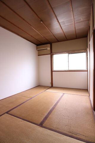 名谷町タウンハウスの寝室