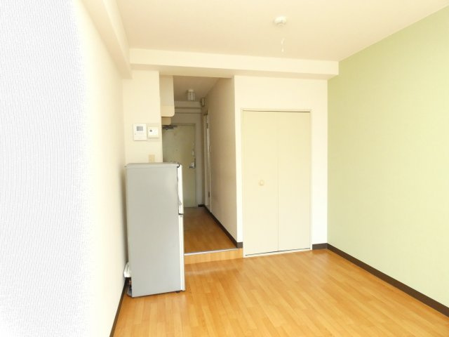 メゾンUQの居間・リビング|メゾンUQ