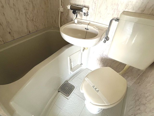 エトワール愛宕IIの浴室|お風呂で日々の疲れを落としましょう