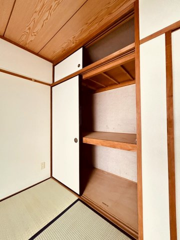 セルサス大道弐番館の収納