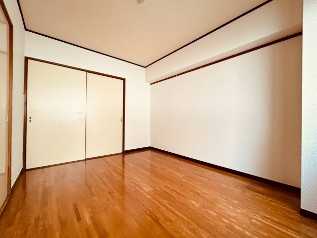 セルサス大道弐番館の寝室