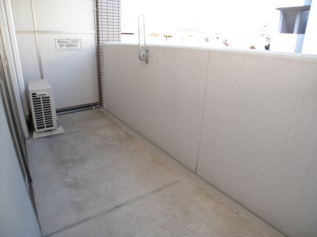 コージーコートのバルコニー