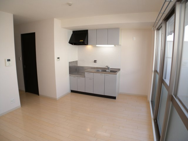 コージーコートの居間・リビング