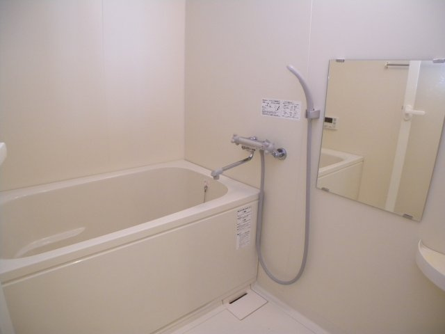 コージーコートの浴室